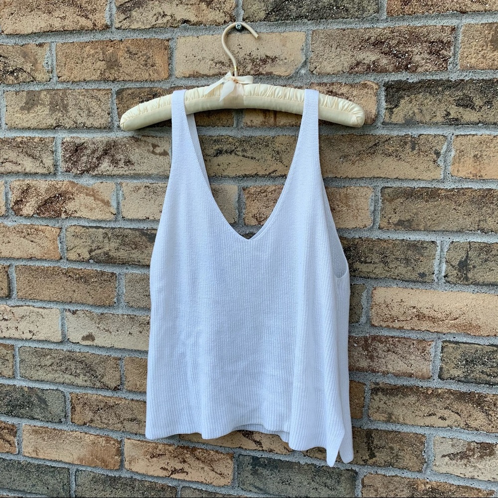 Forever 21 Cream Knit tank top size M-delisting